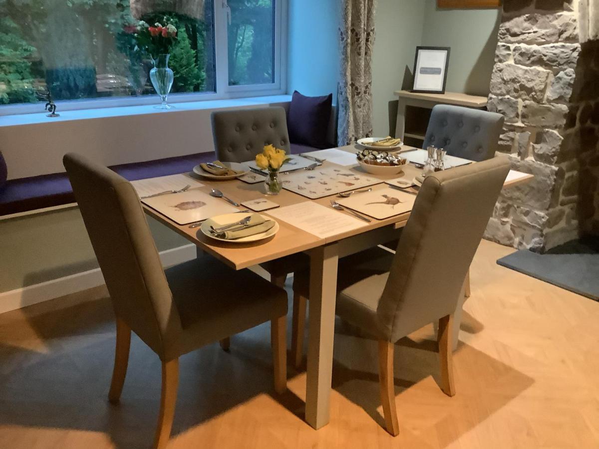 Little London Bed & Breakfast And Glamping Pod Hotel Abercraf Kültér fotó