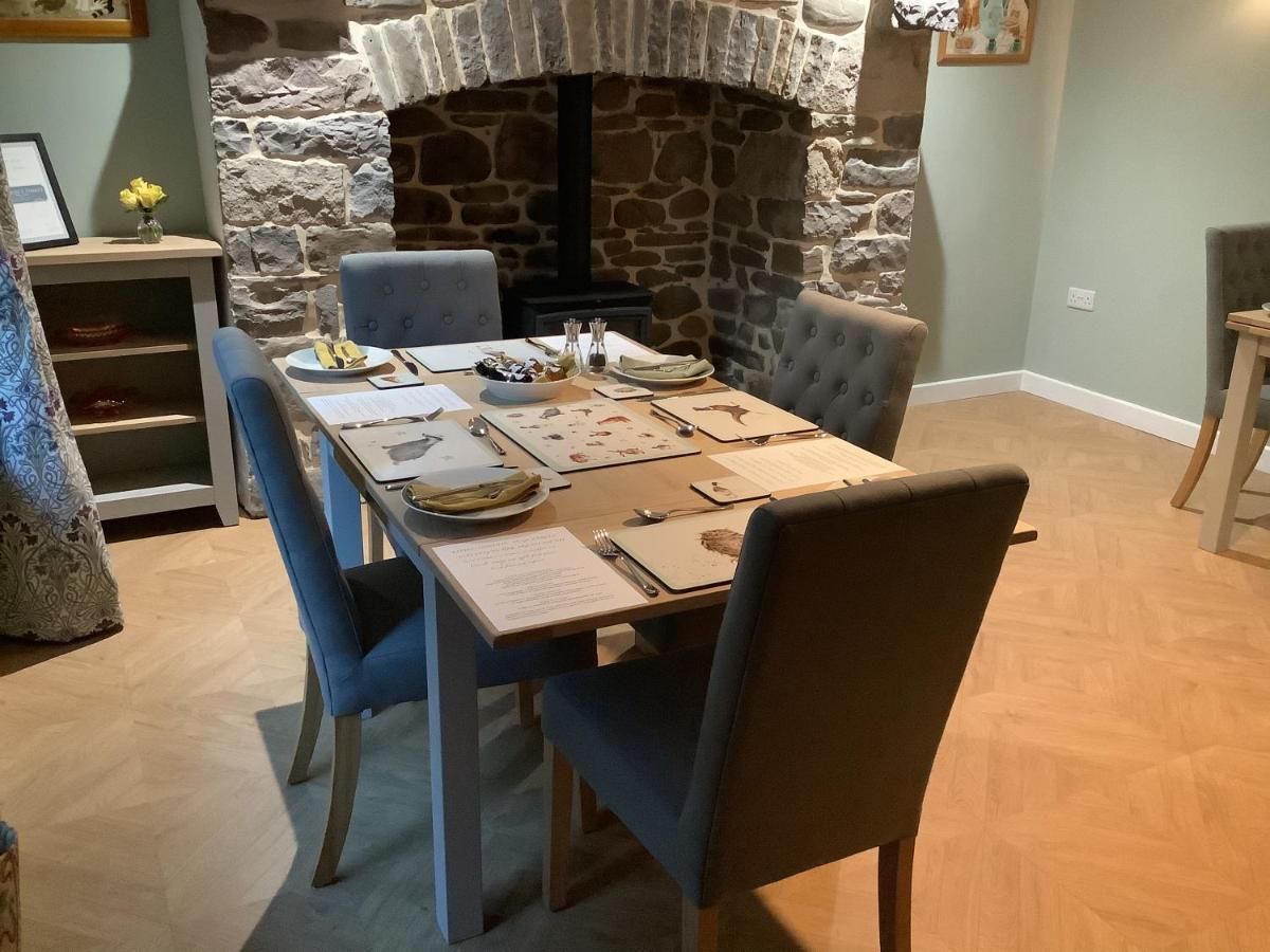 Little London Bed & Breakfast And Glamping Pod Hotel Abercraf Kültér fotó