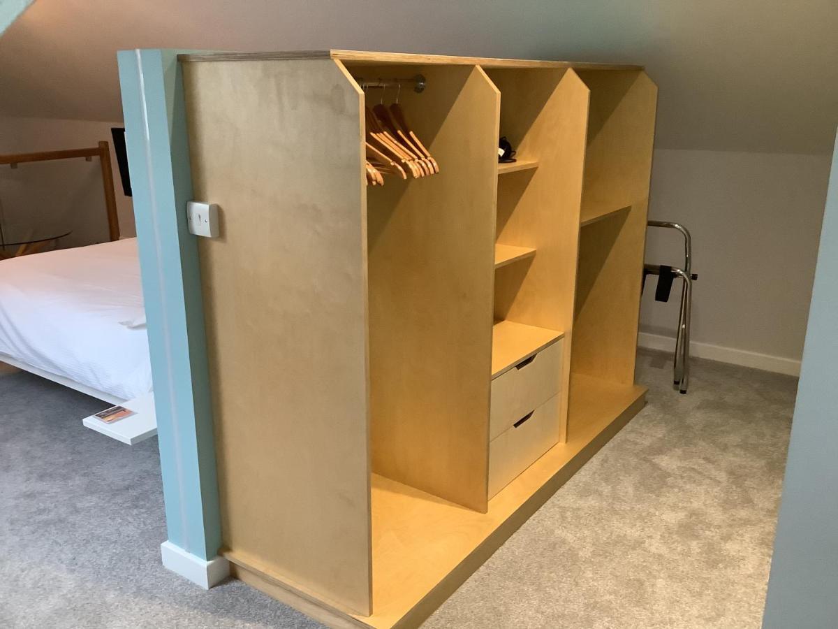 Little London Bed & Breakfast And Glamping Pod Hotel Abercraf Kültér fotó