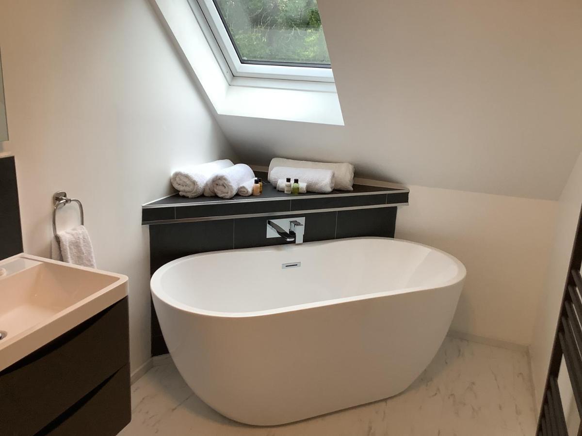 Little London Bed & Breakfast And Glamping Pod Hotel Abercraf Kültér fotó