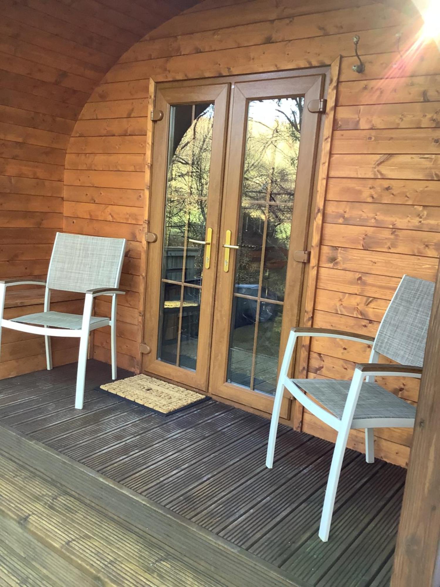 Little London Bed & Breakfast And Glamping Pod Hotel Abercraf Kültér fotó