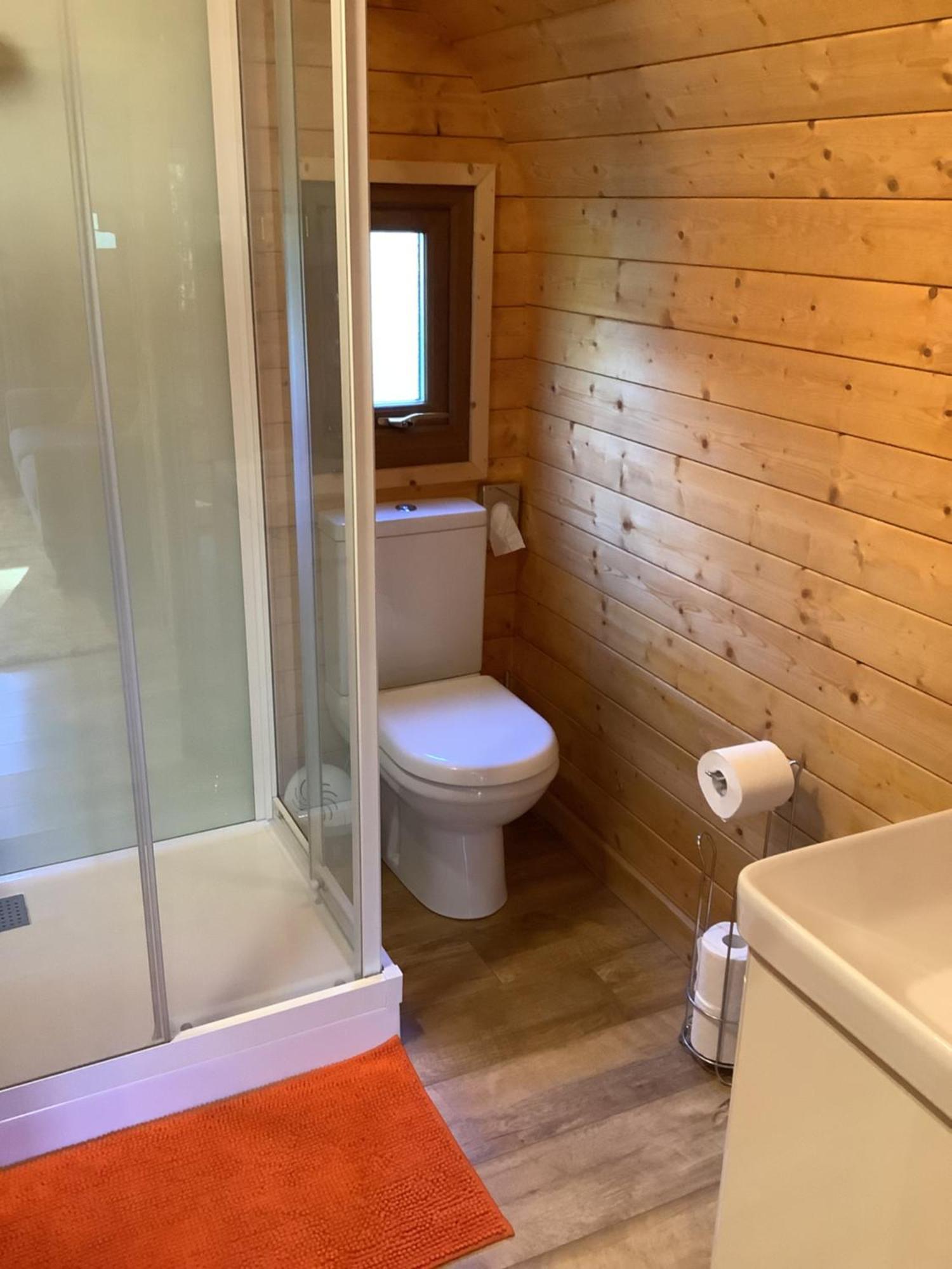 Little London Bed & Breakfast And Glamping Pod Hotel Abercraf Kültér fotó